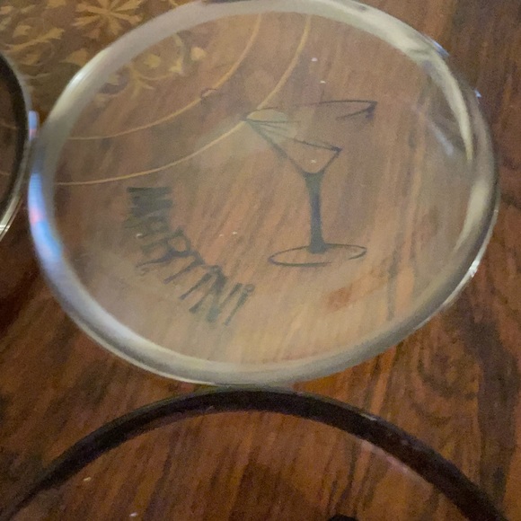 Trudeau 4 Apero Glass Plates - Picture 3 of 6